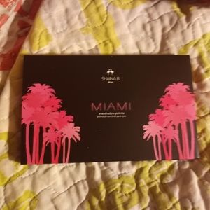 8 pan eyeshadow pallet